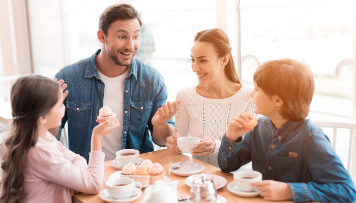 family in restaurant